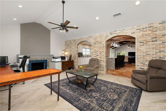 22172 N Olmito Road, Rio Hondo, TX 78583