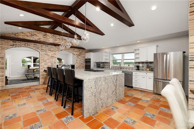22172 N Olmito Road, Rio Hondo, TX 78583