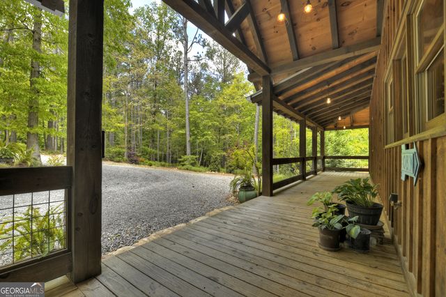 179 Huckleberry Lane, Ellijay, GA 30536