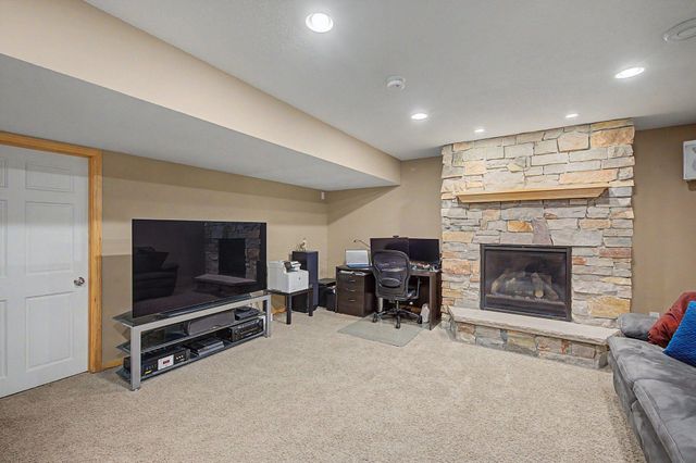 9906 Scott Avenue N, Brooklyn Park, MN 55443