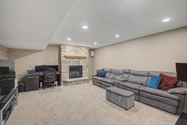 9906 Scott Avenue N, Brooklyn Park, MN 55443