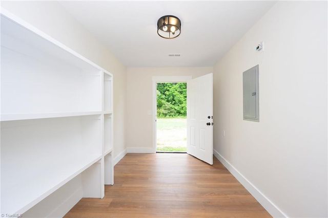 1013 Blue Dan Lane, Yadkinville, NC 27055