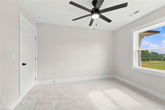1013 Blue Dan Lane, Yadkinville, NC 27055