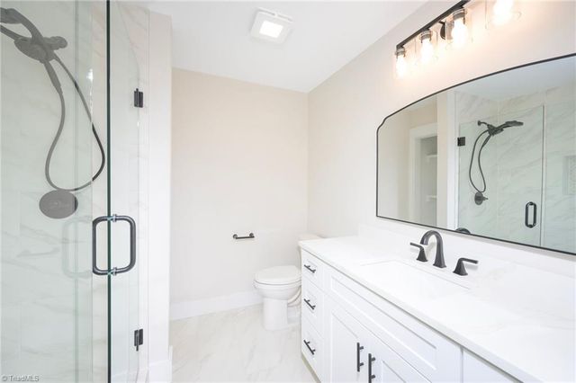1013 Blue Dan Lane, Yadkinville, NC 27055