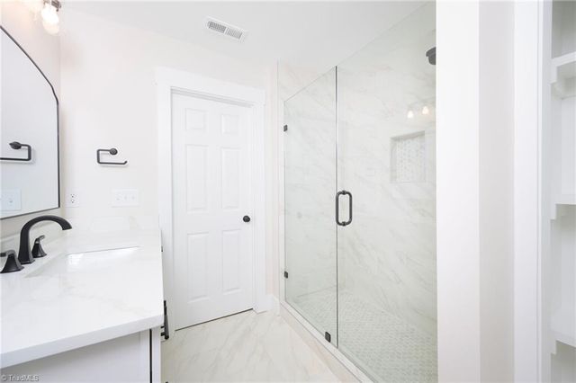 1013 Blue Dan Lane, Yadkinville, NC 27055