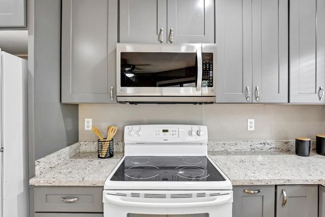 480 N Winchester Boulevard 8, Santa Clara, CA 95050