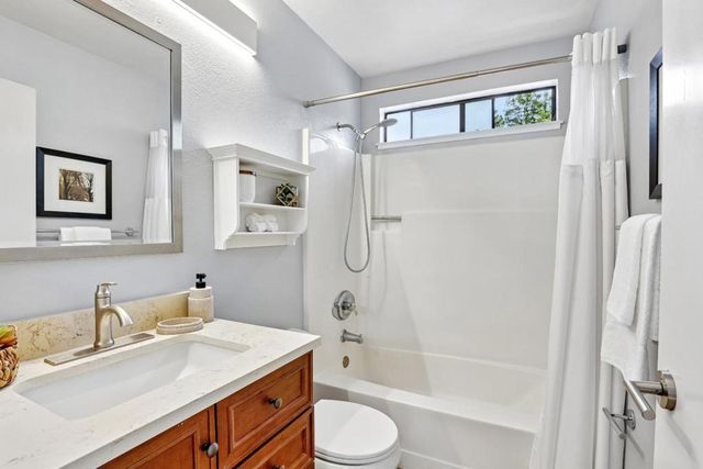 480 N Winchester Boulevard 8, Santa Clara, CA 95050