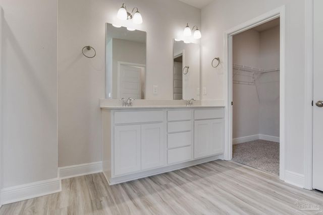 3428 Crossvine Rd, Cantonment, FL 32533