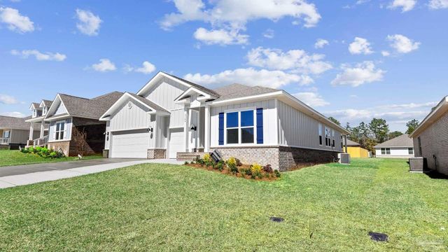 3428 Crossvine Rd, Cantonment, FL 32533