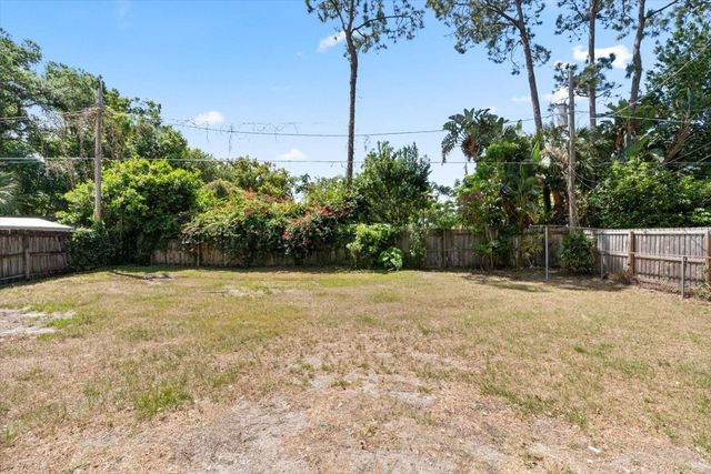 333 CLEMSON DRIVE, Altamonte Springs, FL 32714