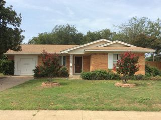1201 Travis Street, Garland, TX 75040