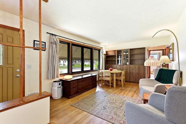 7024 Drew Avenue N, Brooklyn Center, MN 55429