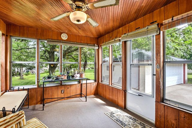 7024 Drew Avenue N, Brooklyn Center, MN 55429
