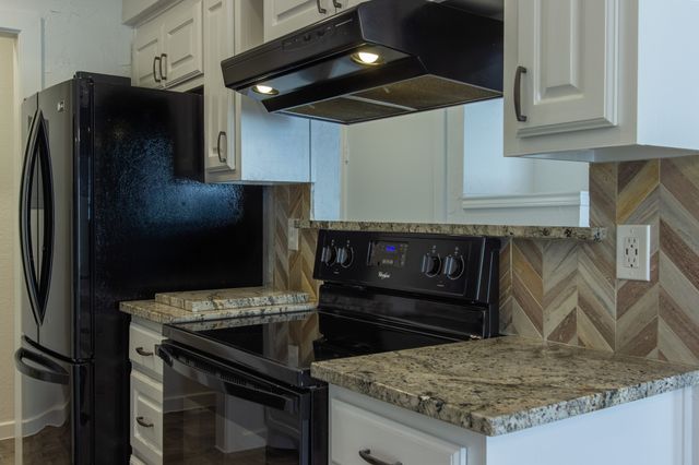 2240 Tarpley Road 62, Carrollton, TX 75006