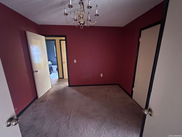16442 Ross Oak St, San Antonio, TX 78247