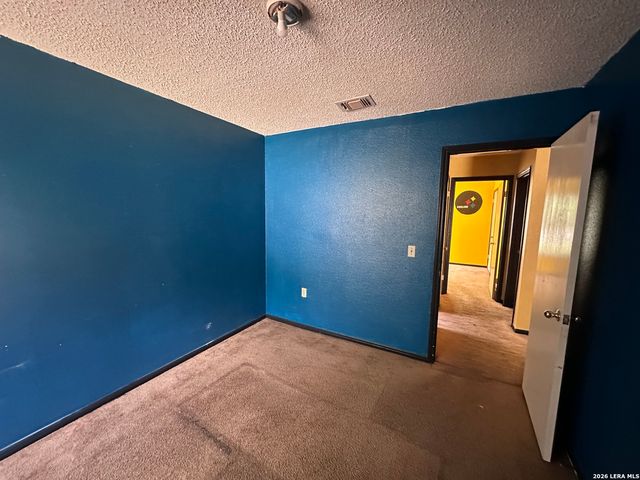 16442 Ross Oak St, San Antonio, TX 78247