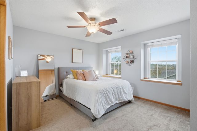 900 Rachael Street 302, North Liberty, IA 52317