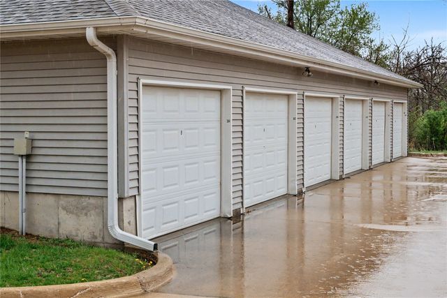 900 Rachael Street 302, North Liberty, IA 52317