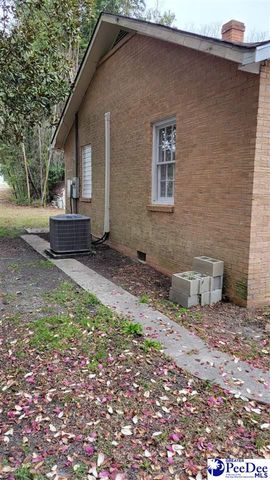 132 N Pine Court Circle, Florence, SC 29506