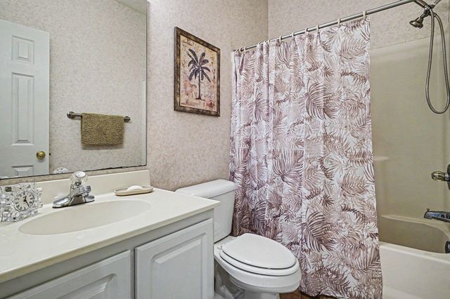 646 River Oaks Dr Apt 47H, Myrtle Beach, SC 29579