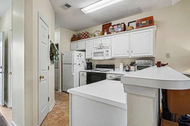 646 River Oaks Dr Apt 47H, Myrtle Beach, SC 29579
