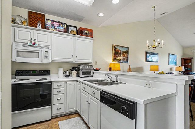 646 River Oaks Dr Apt 47H, Myrtle Beach, SC 29579