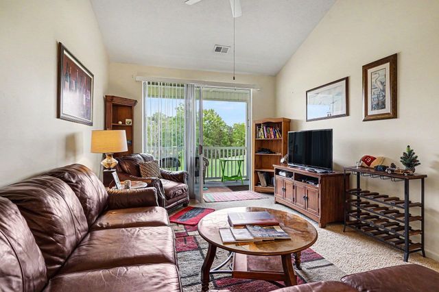 646 River Oaks Dr Apt 47H, Myrtle Beach, SC 29579