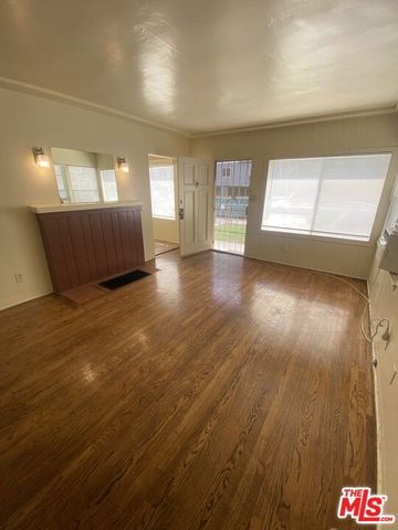 11017 Hartsook Street, North Hollywood (los Angeles), CA 91601