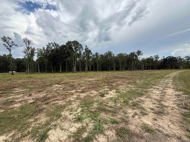 6-Z-1-B Pertuis Rd, St Amant, LA 70774