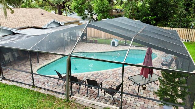 14216 BRIARTHORN DRIVE, Tampa, FL 33625