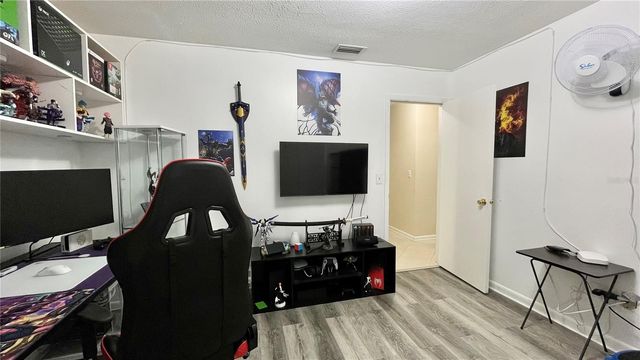 14216 BRIARTHORN DRIVE, Tampa, FL 33625
