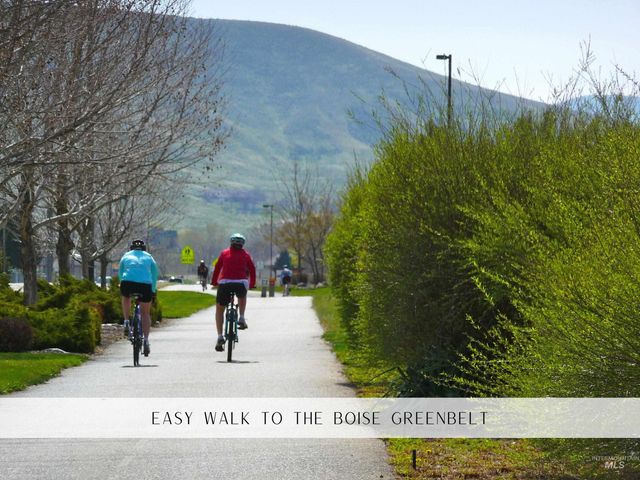 5358 E Softwood Ct, Boise, ID 83716