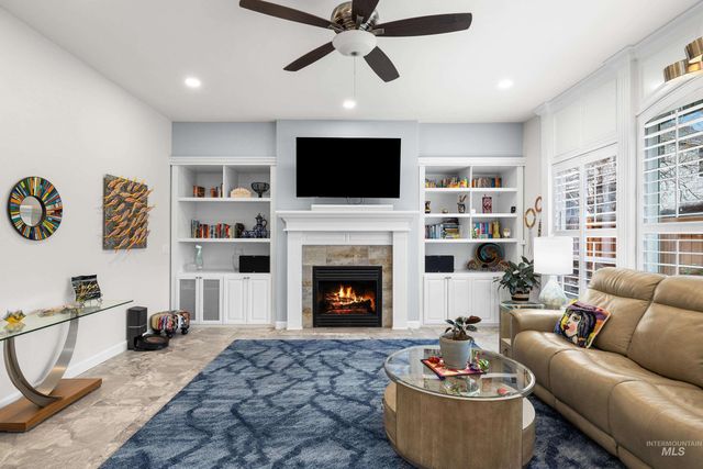 5358 E Softwood Ct, Boise, ID 83716