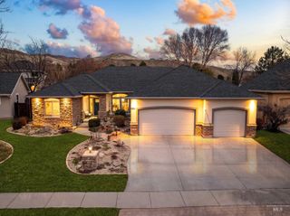 5358 E Softwood Ct, Boise, ID 83716