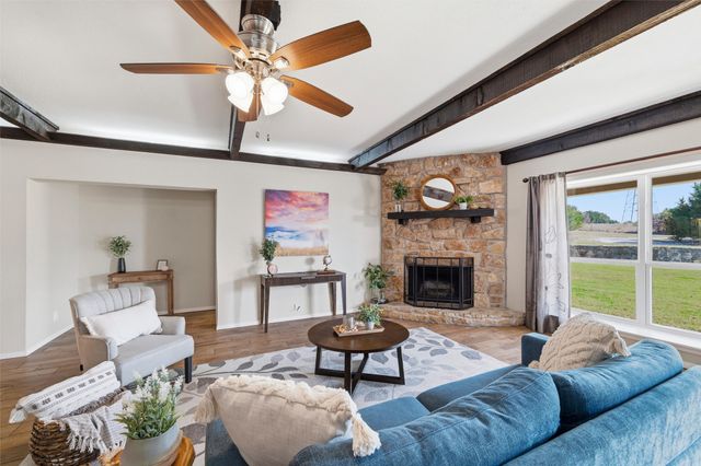 413 Meadowview Road, Weatherford, TX 76087