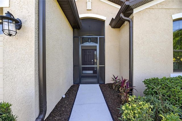 317 SILVER FALLS DRIVE, Apollo Beach, FL 33572