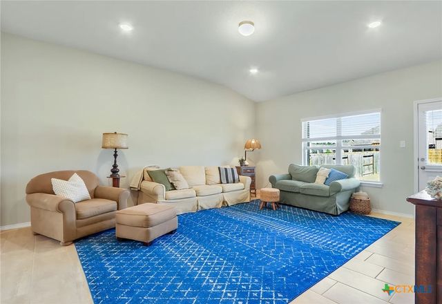 1642 Ranch House, New Braunfels, TX 78132