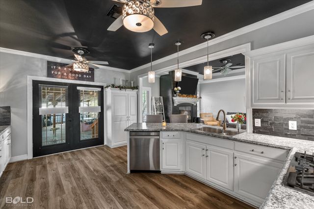 10606 Ferry Lake Road, Oil City, LA 71061