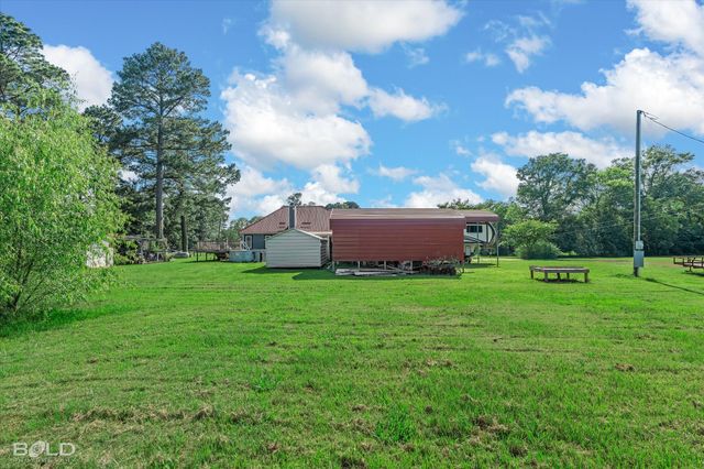 10606 Ferry Lake Road, Oil City, LA 71061