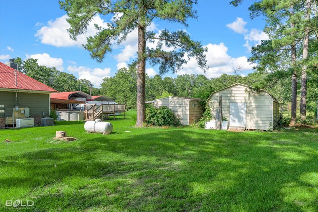 10606 Ferry Lake Road, Oil City, LA 71061