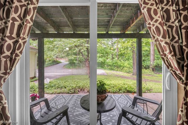5769 Som Center Road, Willoughby, OH 44094