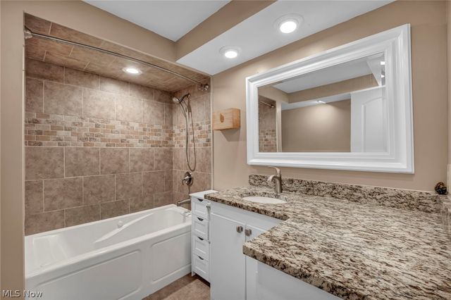 5769 Som Center Road, Willoughby, OH 44094