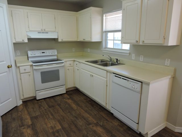 265 Lindberg Street, Crestview, FL 32536