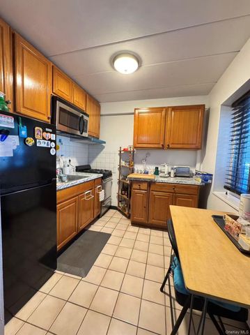 2035 Central Park Avenue LG, Yonkers, NY 10710