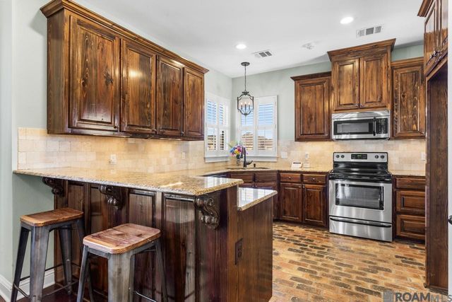 1605 El Tigre Dr, St Gabriel, LA 70776