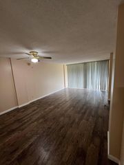 105 ROYAL PARK Drive 1D, Oakland Park, FL 33309