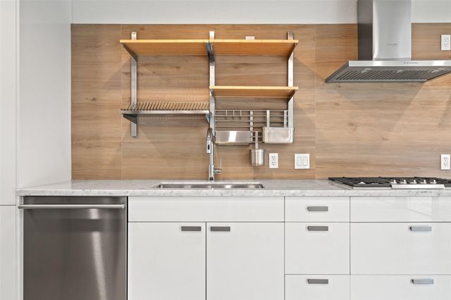 12223 Old Stage TRL, Austin, TX 78750