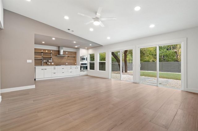 12223 Old Stage TRL, Austin, TX 78750