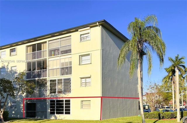 1300 SW 130th Avenue 101F, Pembroke Pines, FL 33027