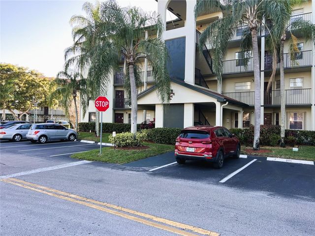 1300 SW 130th Avenue 101F, Pembroke Pines, FL 33027